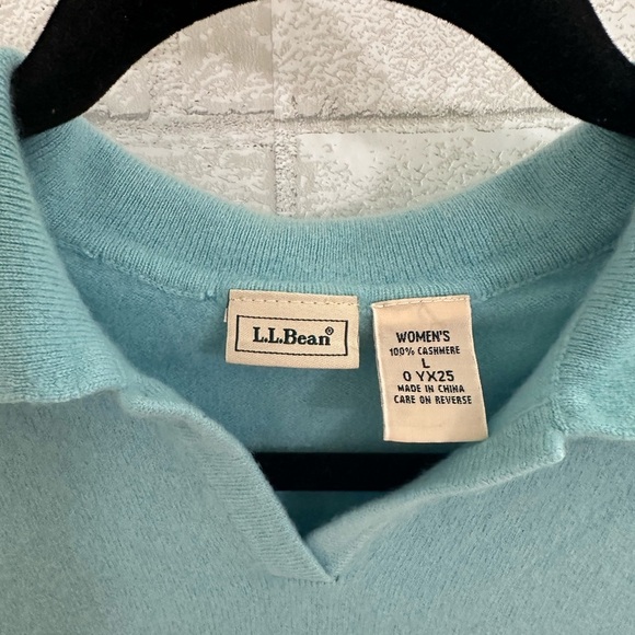 LL Bean Cashmere Women’s Blue Sweater base layer Pullover size Large #1864 - Picture 5 of 11
